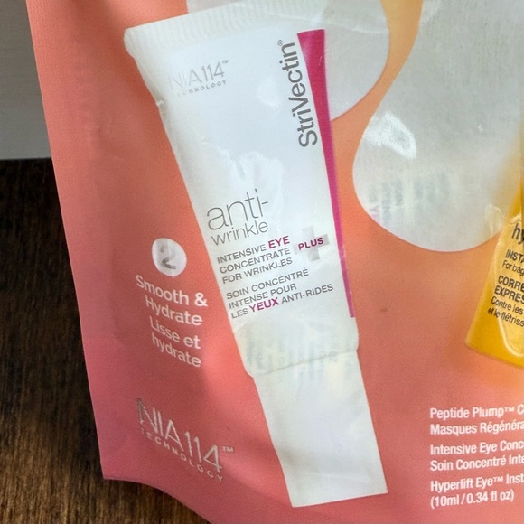 StriVectin All About Eyes Gift Set - Picture 2 of 4